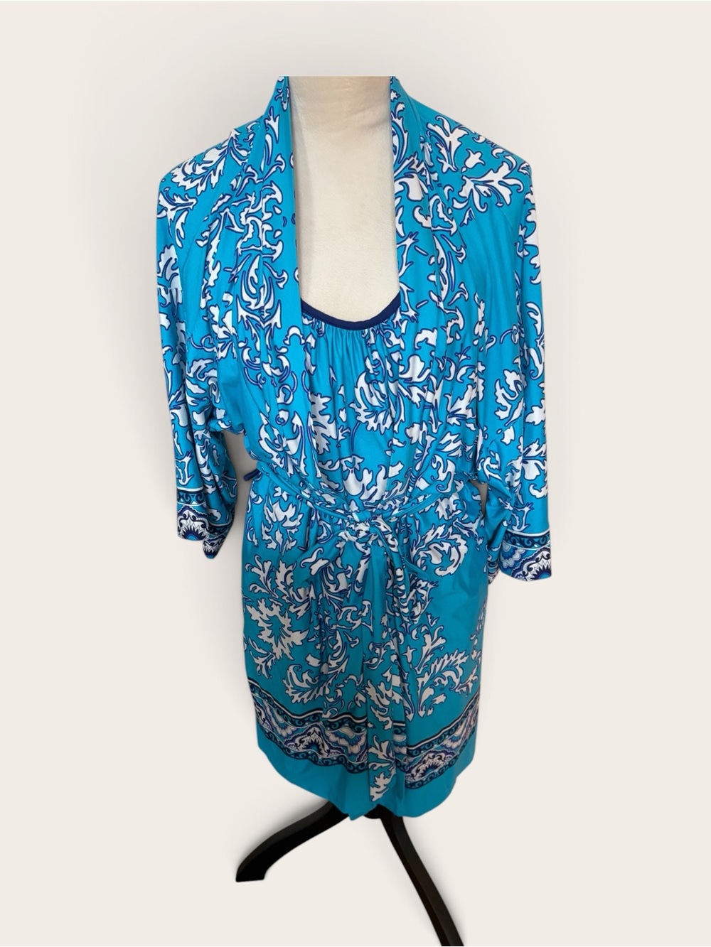 In Bloom Aqua & White Floral Robe and nightgown mini set